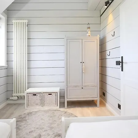 Lee Und Luv Luv * Redewisch